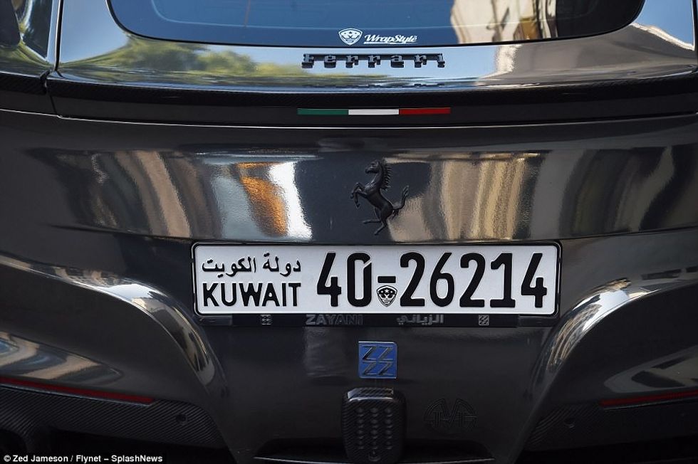 Arabët e pasur kanë bërë xhiron e fundit me super veturat luksoze neper Londer foto 3 1