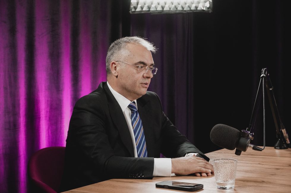Fetoshi: Boshti Serbi–Rusi është i koordinuar kundër Kosovës, Kina nuk i referohet Kosovës si realitet