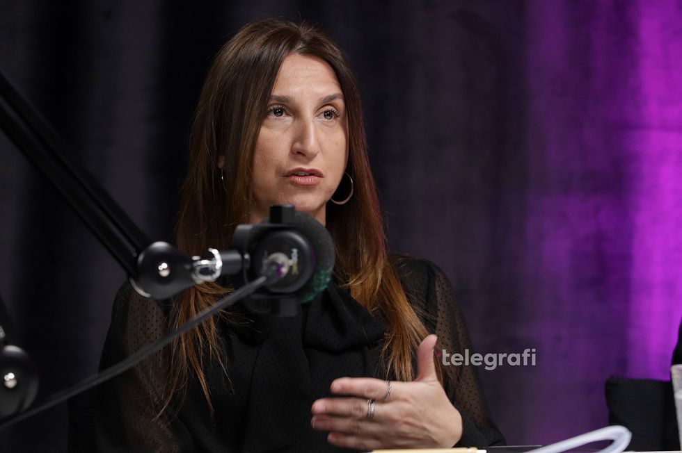 Ardita Zejnullahu Podcast Perballje foto Ridvan Slivova 3