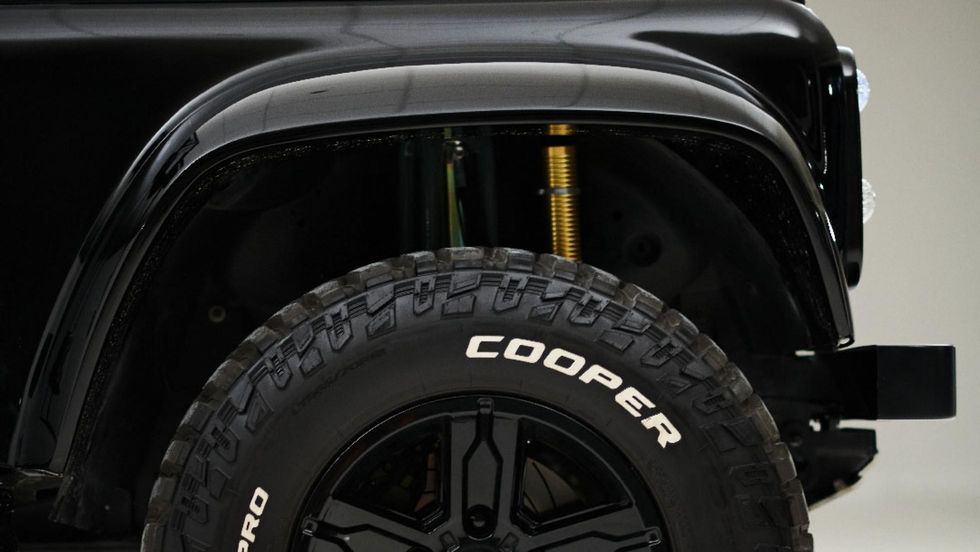 ares defender spec 1.2 details 4