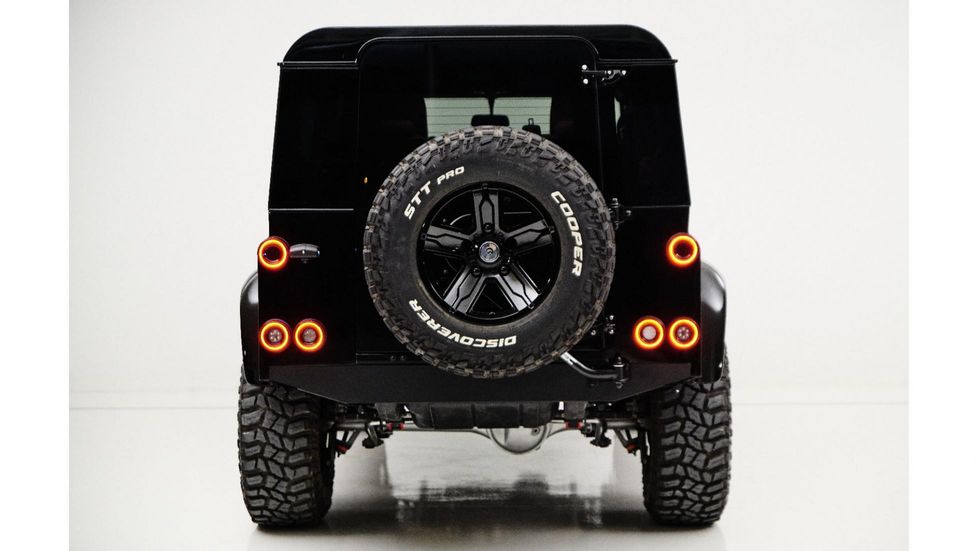 ares defender spec 1.2 exterior 5