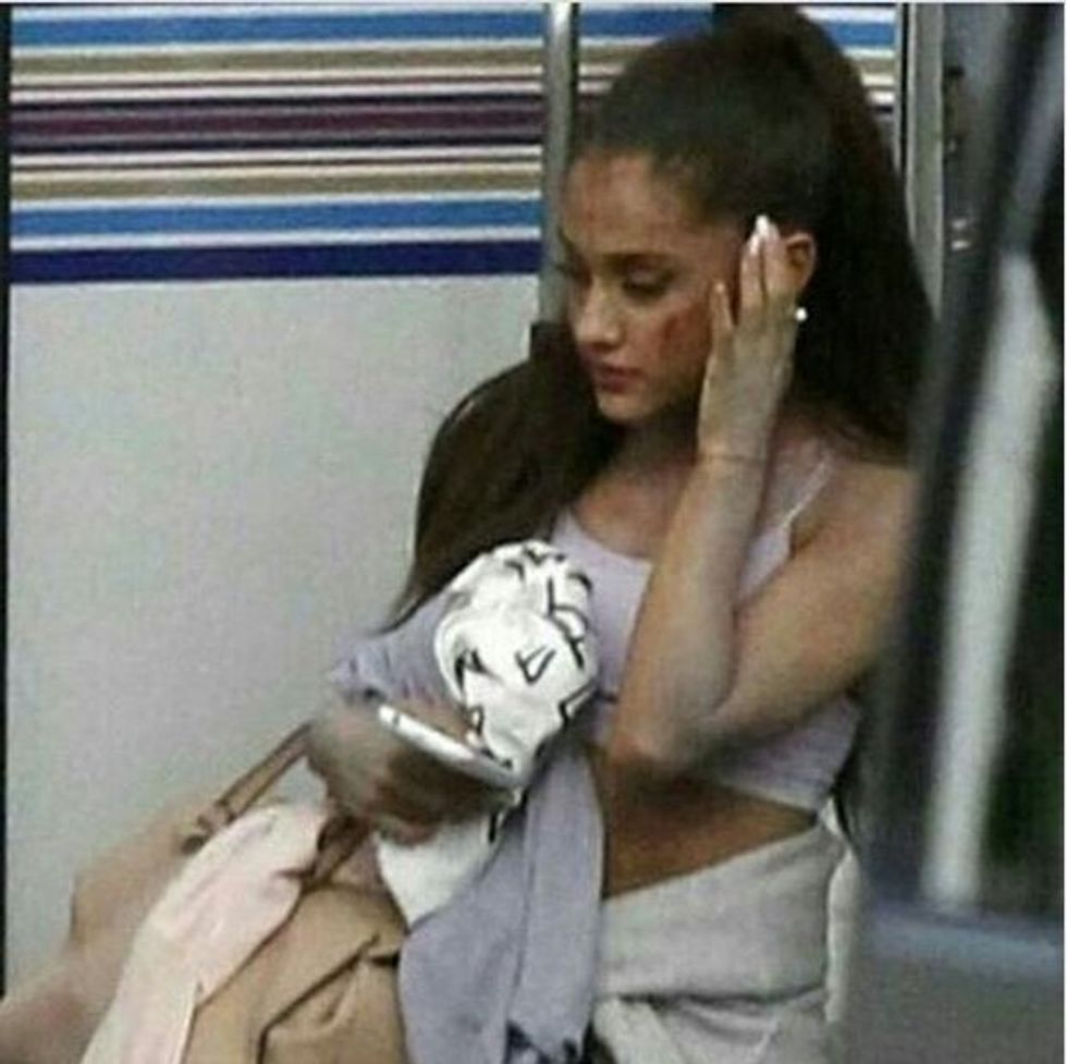 ariana 2 1