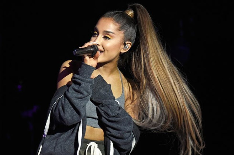 ariana grande charlottesville 2017 billboard 1548