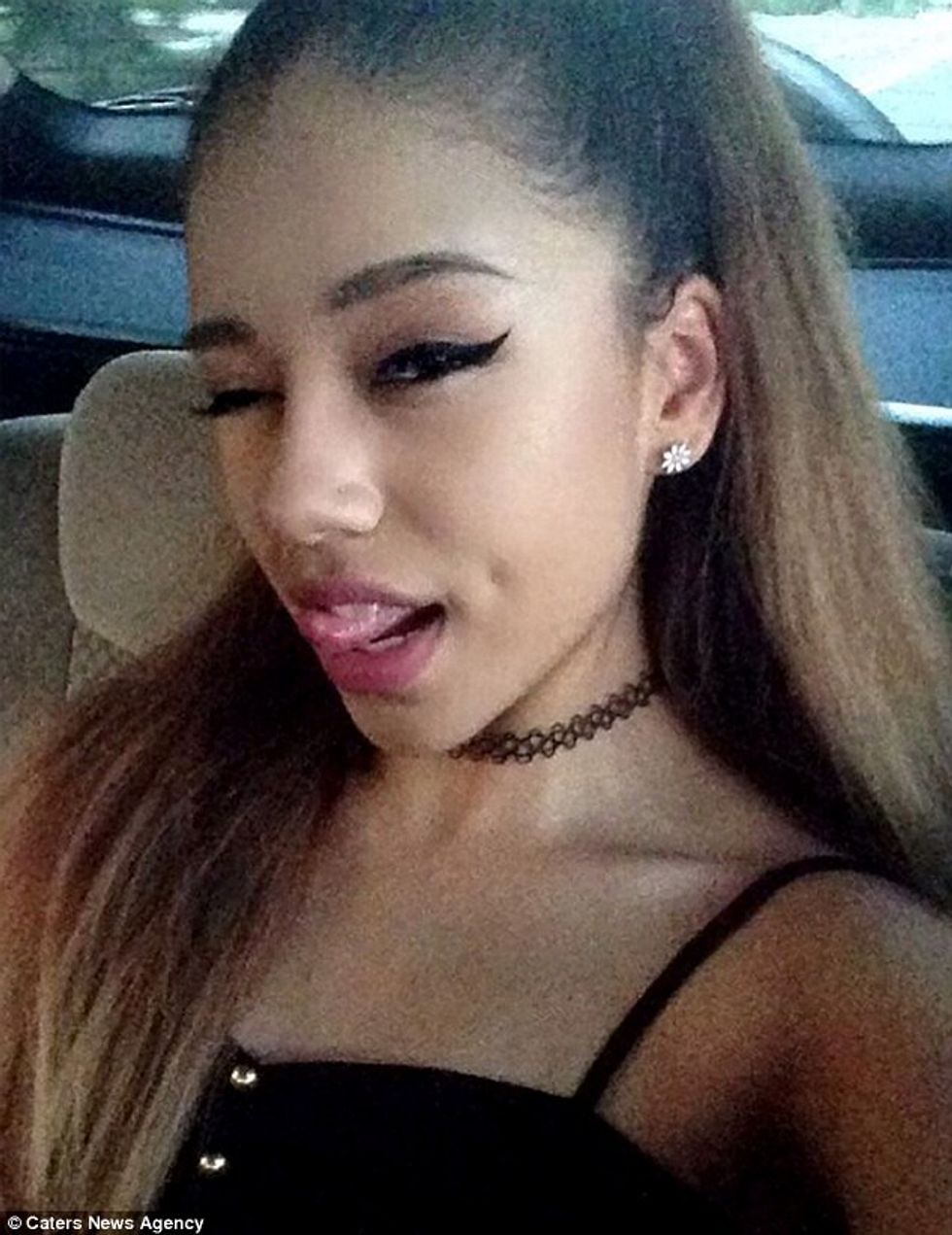 ariana7