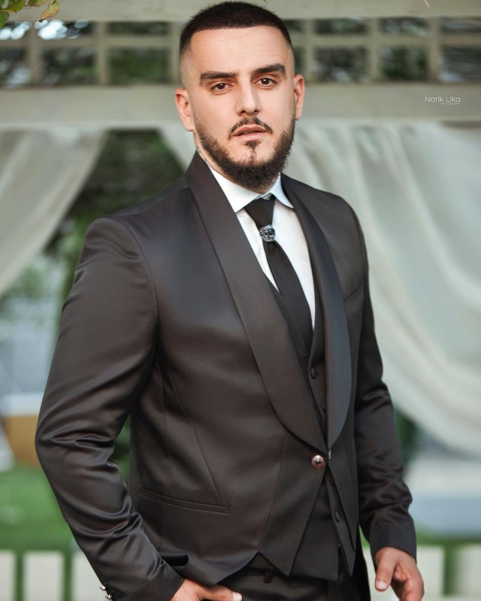 arianagushi 1062685662776608699793082557514985377414584n