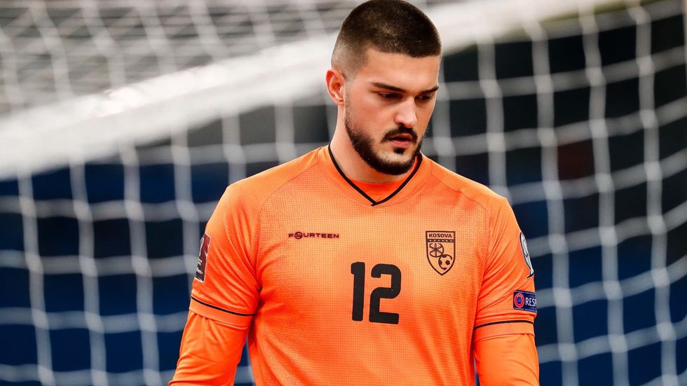 Arijanet Muric avec le maillot kosovar en novembre 2021 1621633