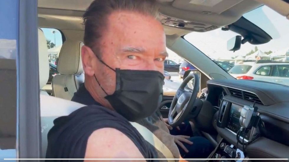 arnold schwarzenegger covid vaccine 01 ht llr 210120 1611176722249 hpMain 1600
