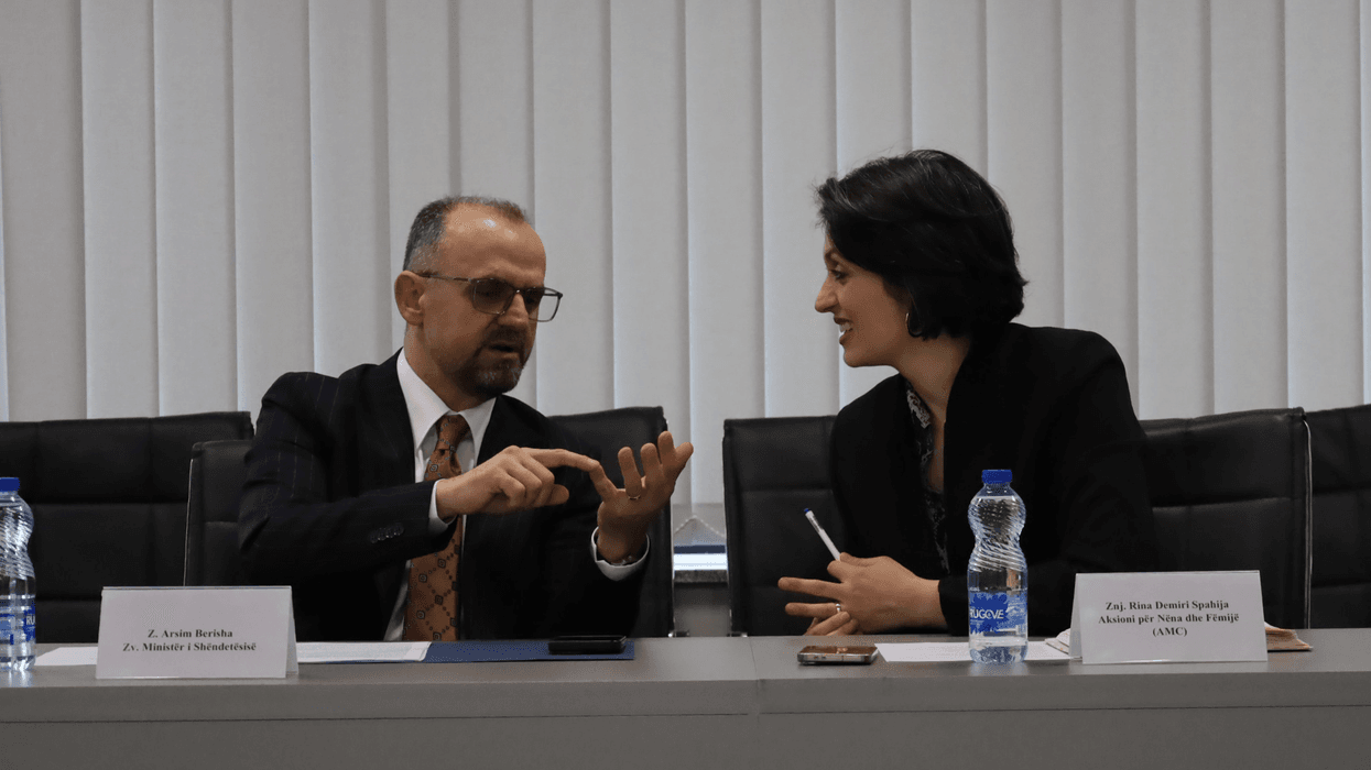 AMC organizon tryezë për rolin e donacioneve në nxitjen e reformave të qëndrueshme në shëndetësinë publike AMC organizon tryezë për rolin e donacioneve në nxitjen e reformave të qëndrueshme në shëndetësinë publike