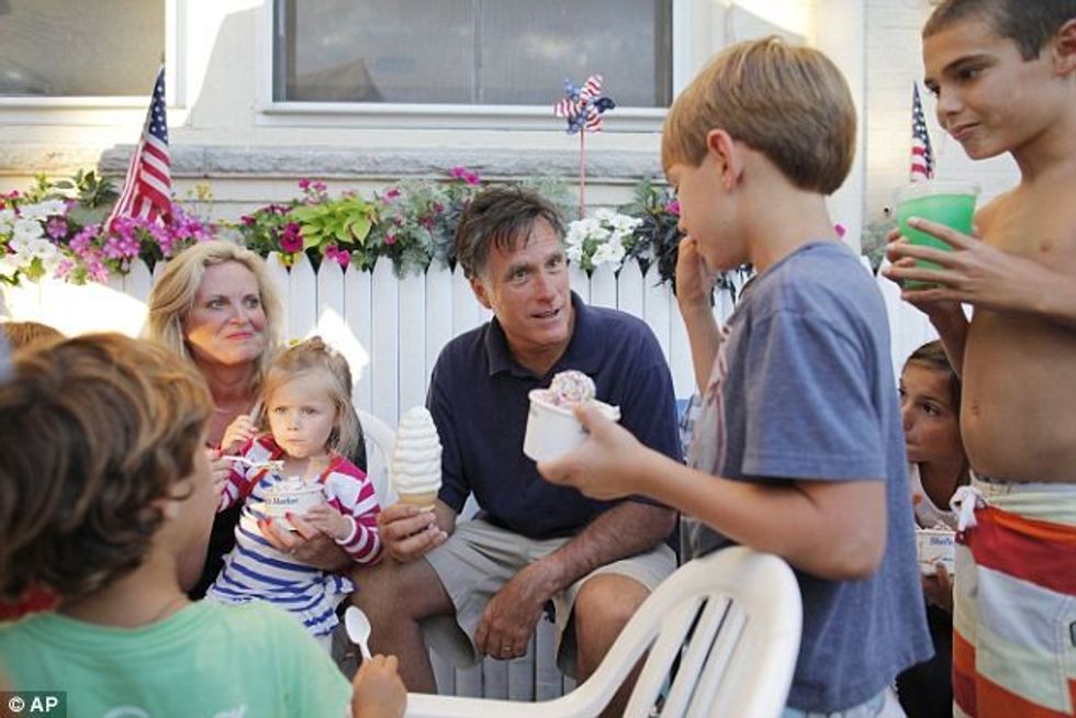 article-2168478-13E65570000005DC-28_