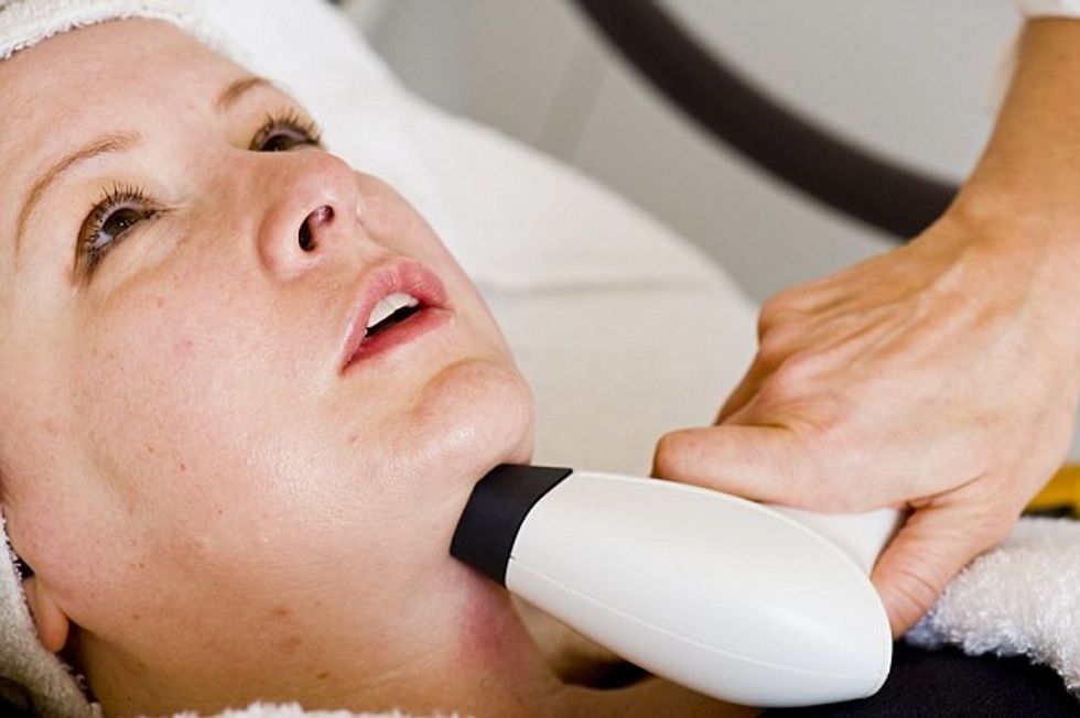 article 2474513 18A3481800000578 741