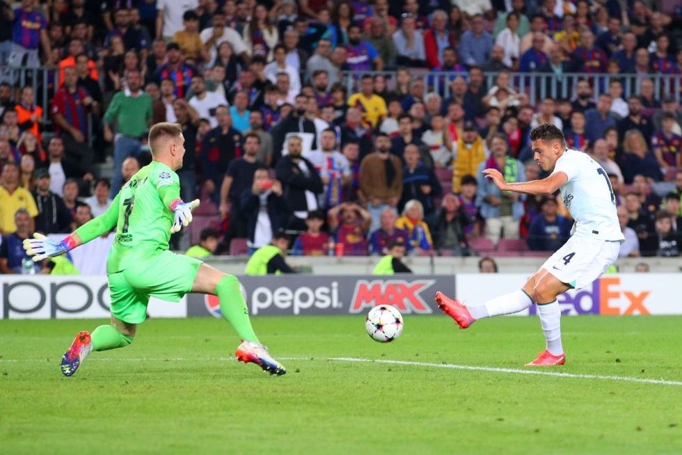 asllani vs barcelona