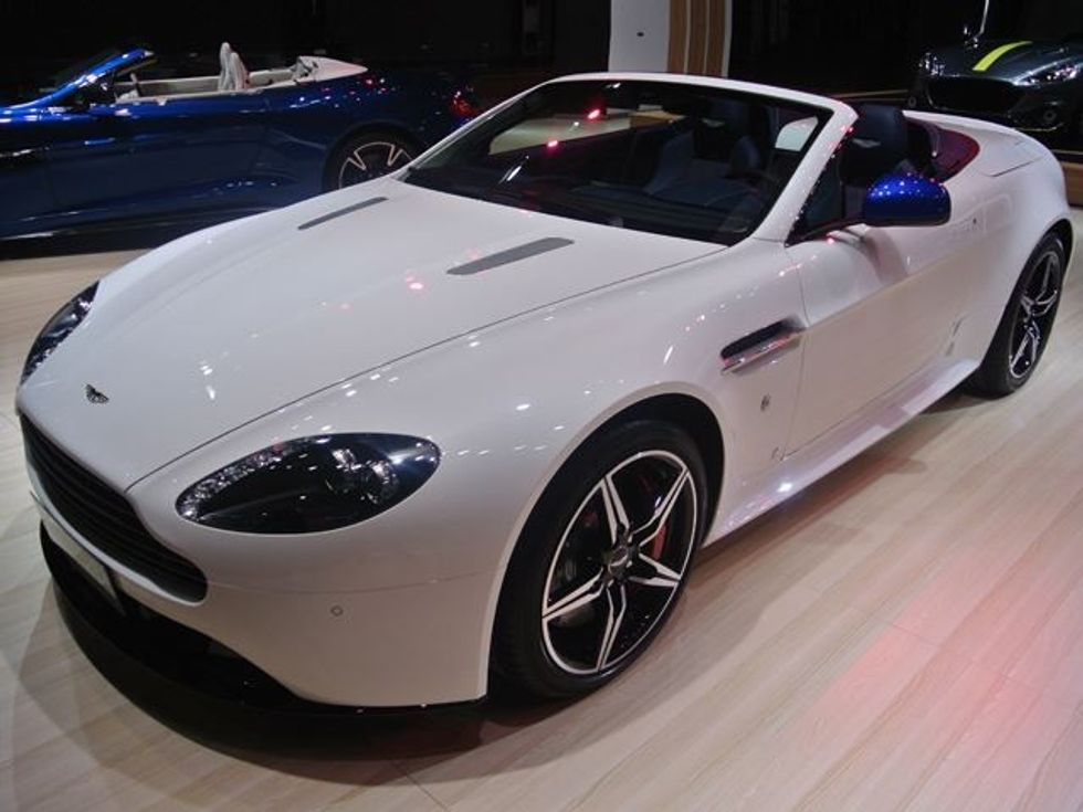 Aston Martin me edicion të limituar prej vetëm pesë njësive foto 3