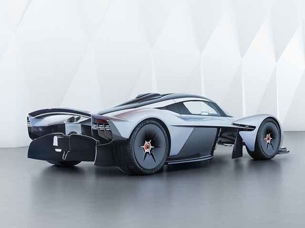 Aston Martin Valkyrie i dy milionë eurove nuk e ka nje element qe e kane edhe veturat me te lira foto 4