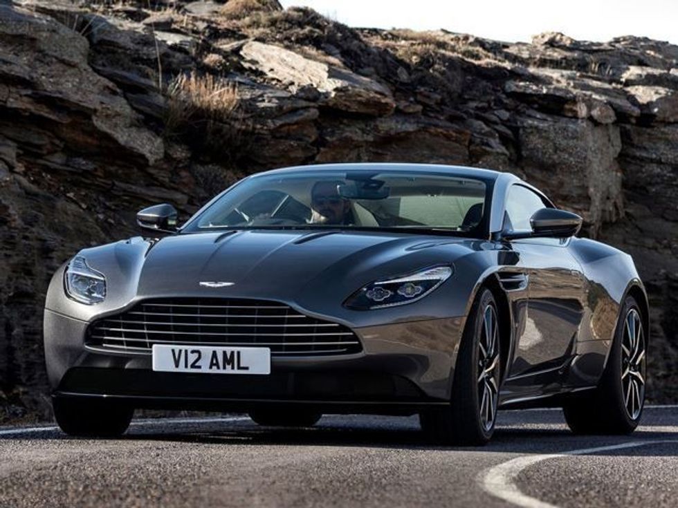 Aston Martin Vantage do të ketë vetëm këtë ngjashmëri me DB11 foto 3