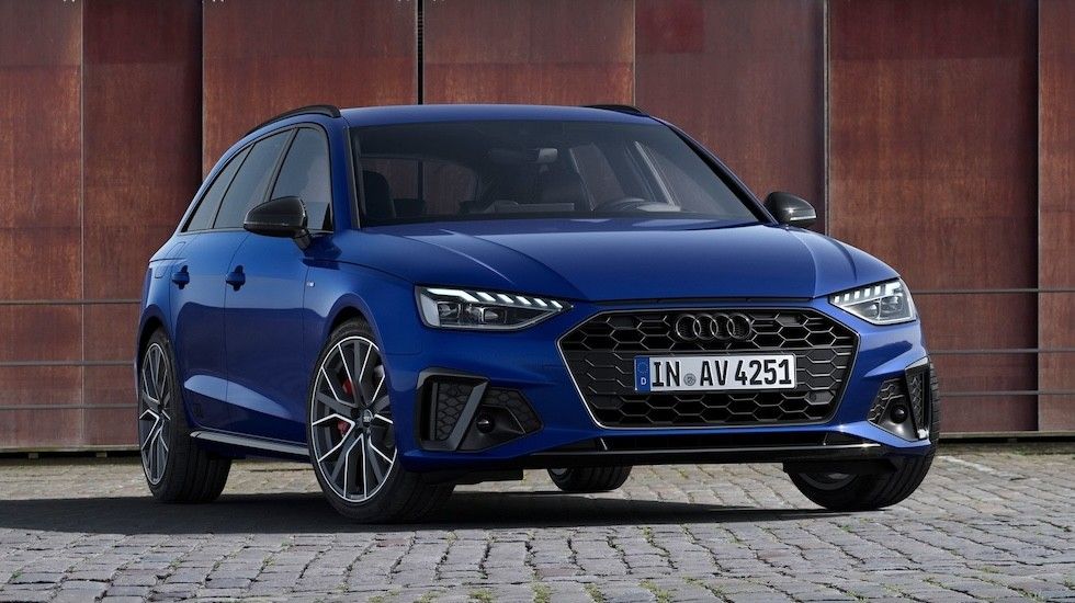 Audi A4 Avant S line competition plus 2022 1600 01