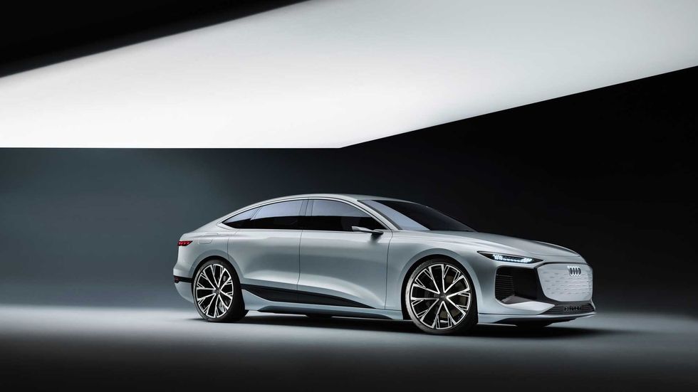 audi a6 e tron concept 4