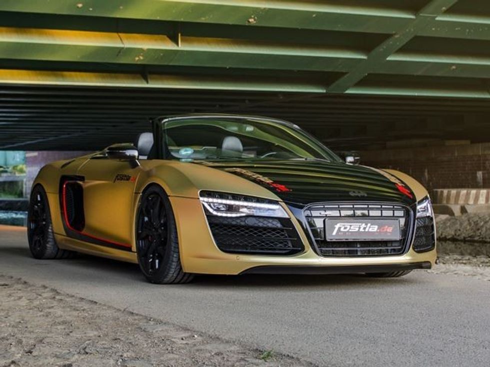 Audi R8 me pamje të ndryshuar dhe fuqi të shtuara foto 4