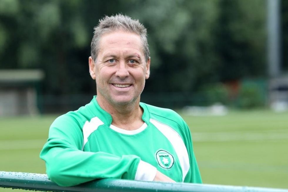 auto 157895540629081593779107