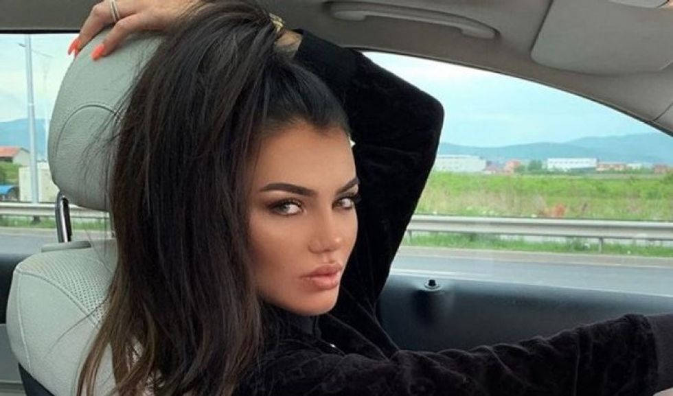 auto 640 0 5cdd9a37bcc7b1574946066