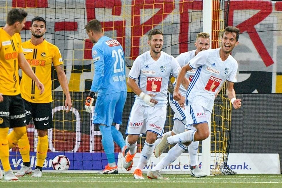 auto dy shtylla1539955809