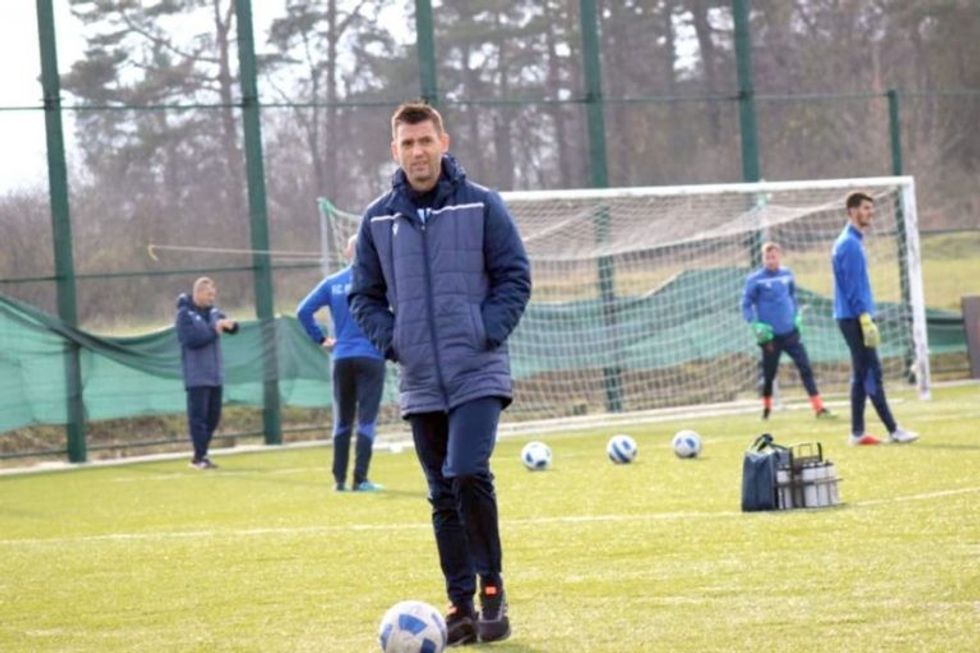 auto Isufi1579078345 1