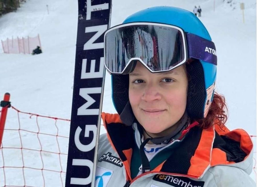 auto kiana1640883218