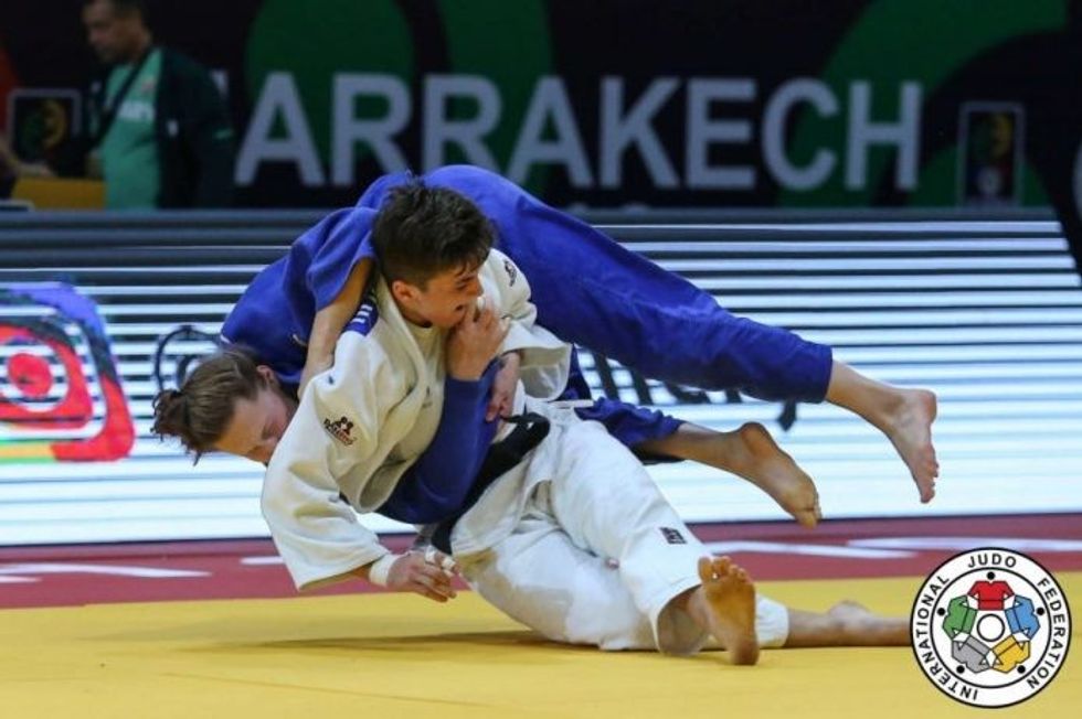 auto lauraa1616837526 1