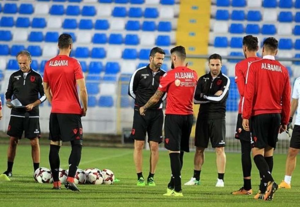 auto panucciiii1536246717