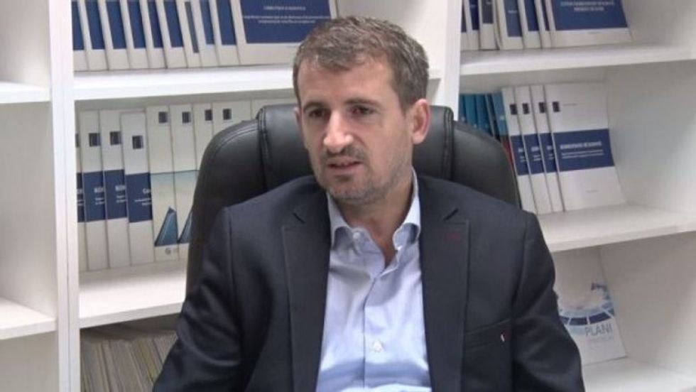 auto smjfmf1560981540