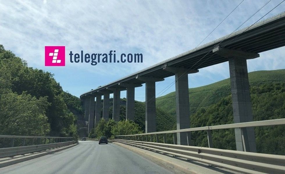 Autostrada Arber Xhaferi me llogo 1