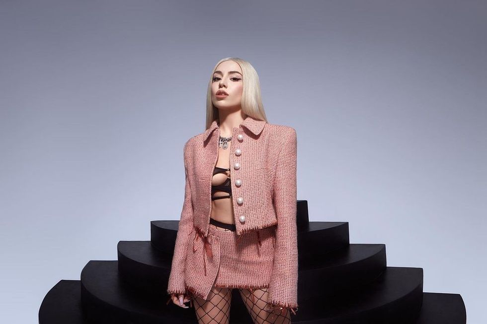 avamax 245107864 851415455570296 4269451586282180177 n