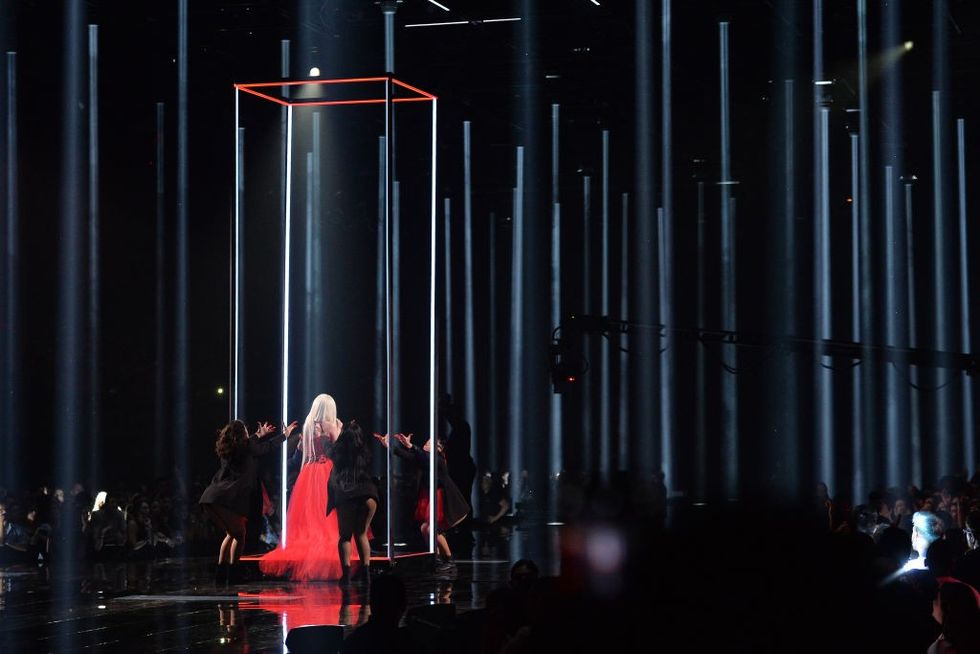 AvaMAxperformancamtvema 5