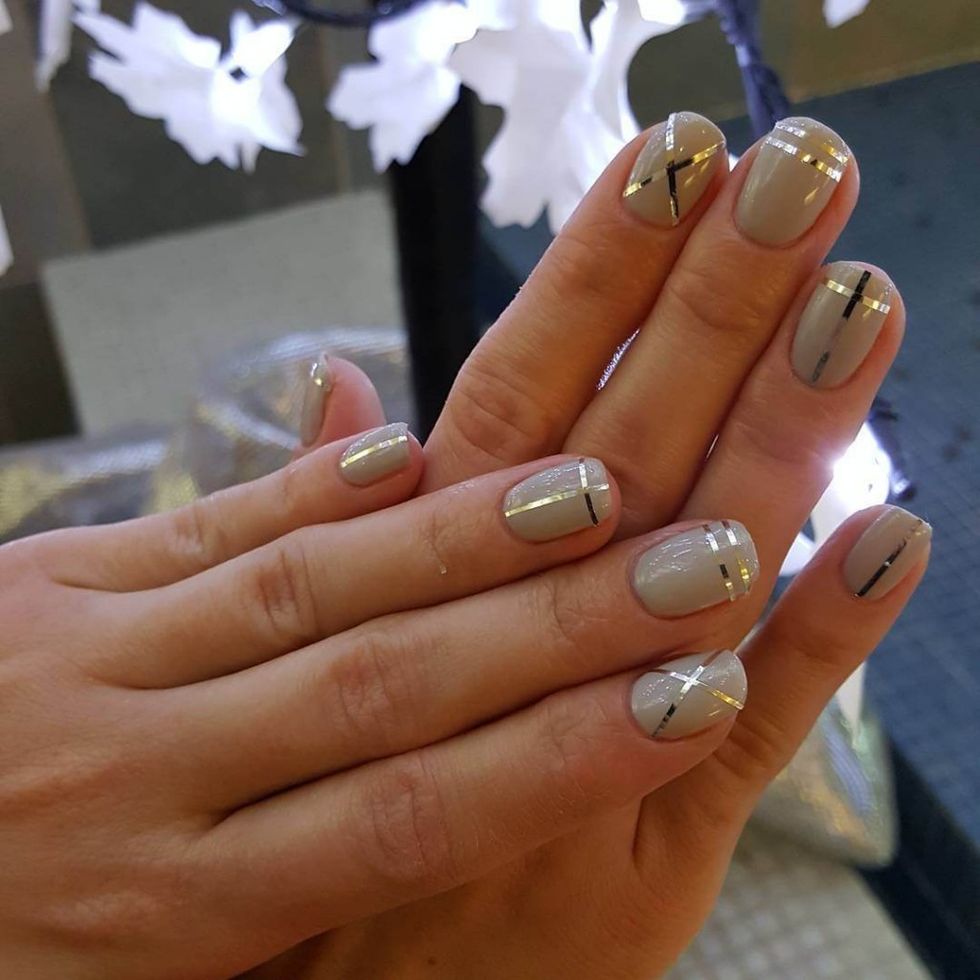 awesome 25 gray nail art designs ideas design trends premium psd of nail designs with grey polish 1