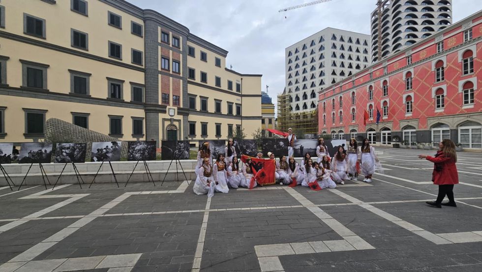 b098fe0c a701 4284 8bff 33826697f891