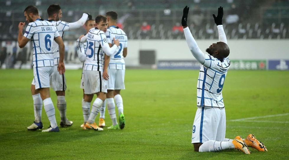 b2de5961cb8af9f89c43843175f2e048o2