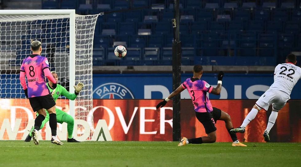 b721e1a27eed156b5b7b527ef724d853o2