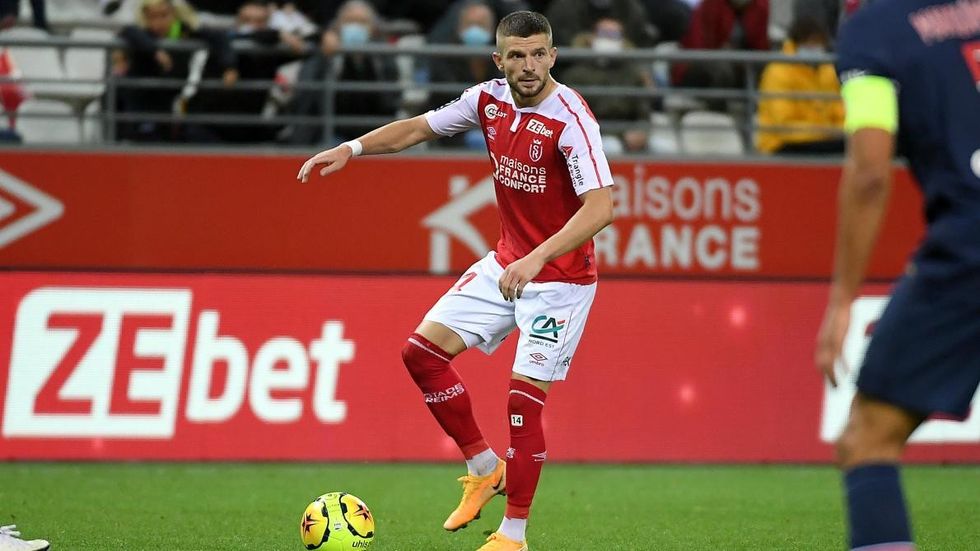 B9725175742Z.1 20201106182340 000G1AH12U10.1 0