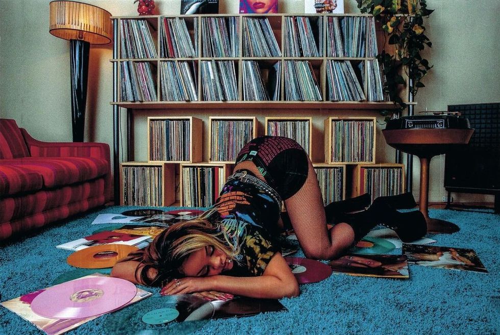 badgalriri 252478977 436035218233626 1035327105036631665 n 1