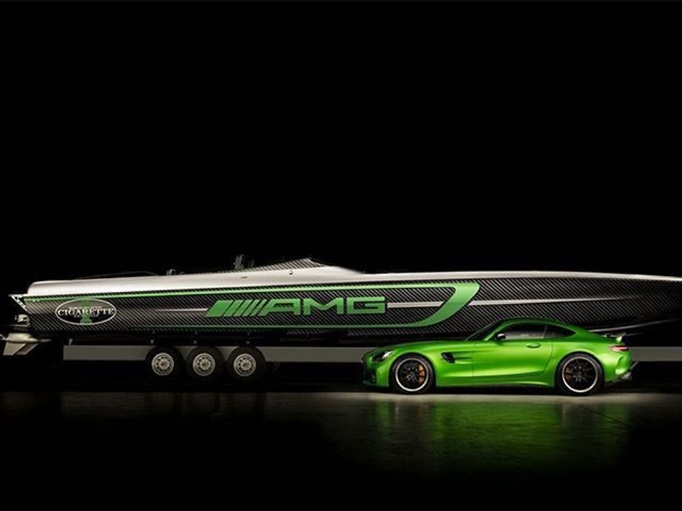 Barkë luksoze me 3100 kuajfuqi e inspiruar nga Mercedes AMG GT R foto 3