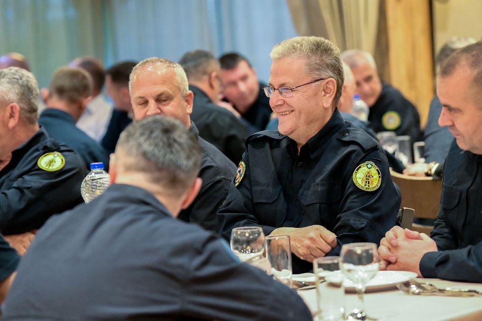 BB0C49EE 5399 416A BC34 21F92BFCD607