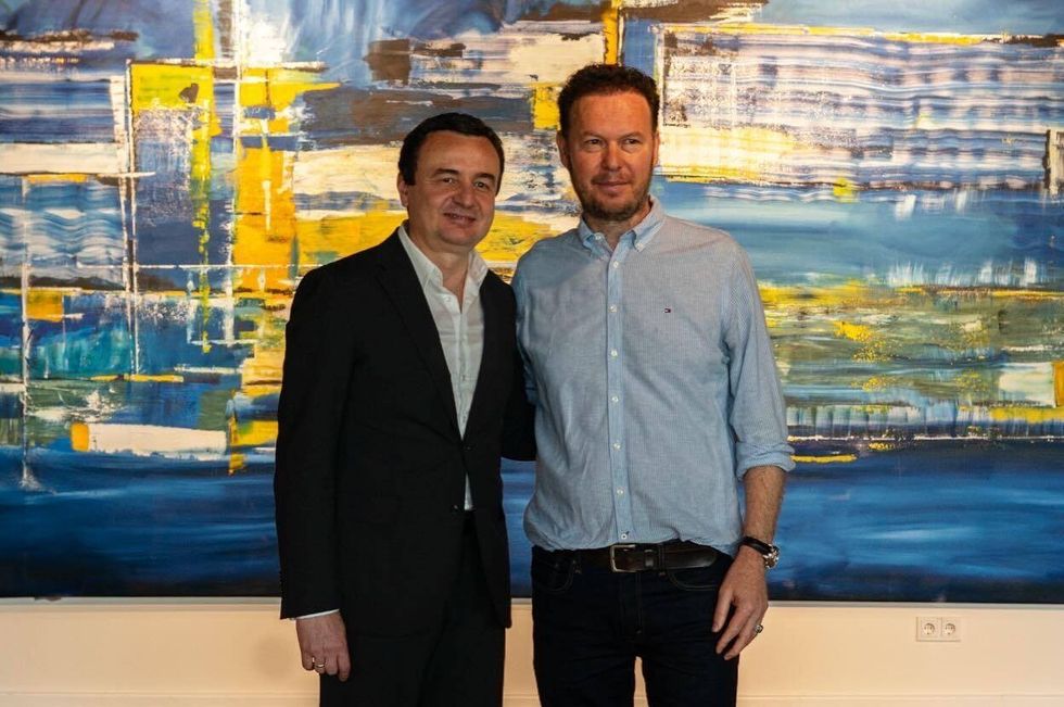 bb36eb2a e8ef 43c2 aa12 497da2d946e3