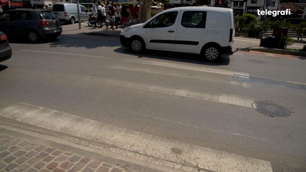 bbdb2eec fd57 4a17 adb6 a7fbc32d65ad