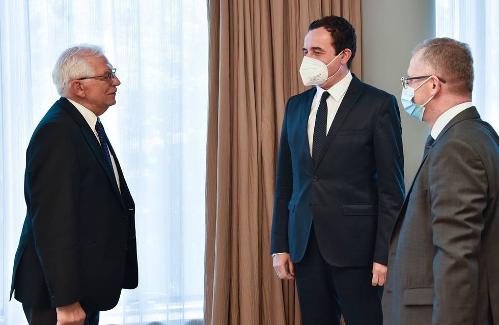 bc3b7335 db09 420b ae83 438c36303923