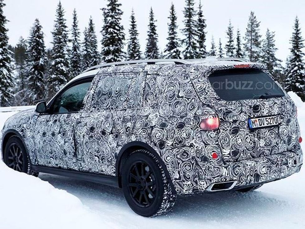 Bëhet e ditur data e publikimit të BMW X7 qe do ti kete shtate ulese foto 2