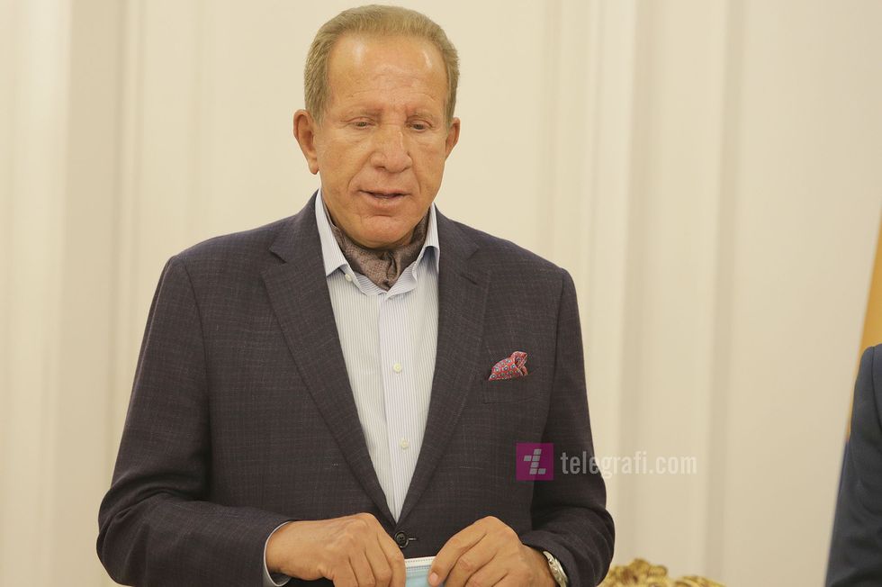 Behgjet Pacolli foto Ridvan Slivova 1