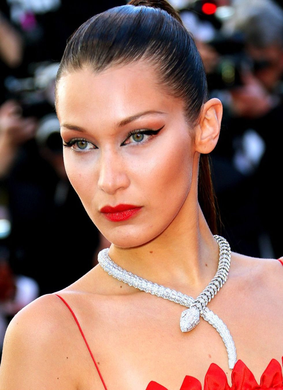 bella hadid20