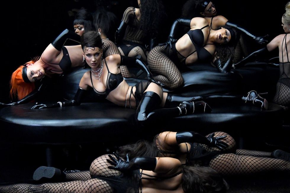 Bella2520Hadid 6190 SXFV2 Kevin2520Mazur Getty