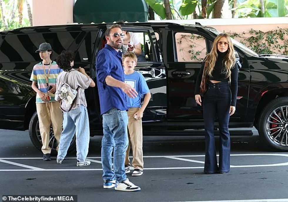 Ben shares his kids with ex-wife Jennifer Garner¿Violet, 18, Finn, 15, and Samuel, 12 ¿and Jennifer shares 16-year-old twins, Emme and Max, with ex-husband Marc Anthony