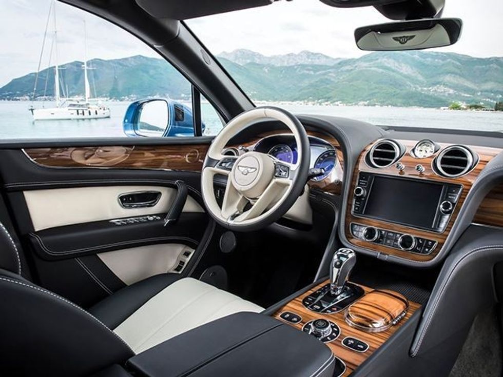 Bentley Bentayga i ri nuk do te kete me shume kuajfuqi foto 3