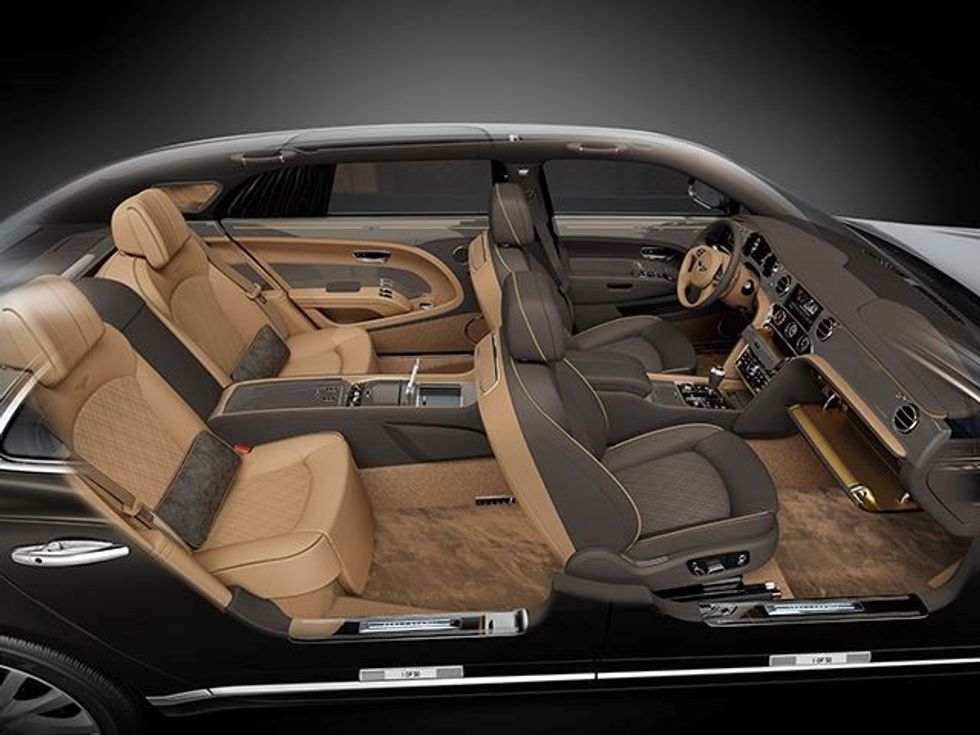 Bentley Mulsanne i lyer me ar dhe argjend foto 6